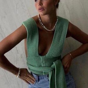 Simonett Nanu Sweater top.